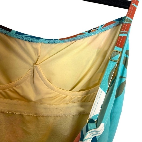 ROXANNE Collection Perfection Fit One Piece Belted Swimsuit- 34B - Picture 7 of 12